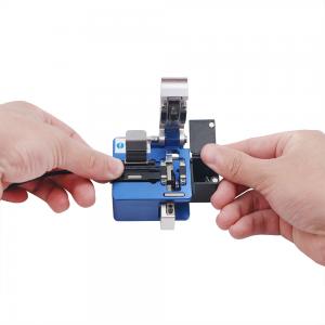 FCST220111 High Precision Fiber Optic Cleaver